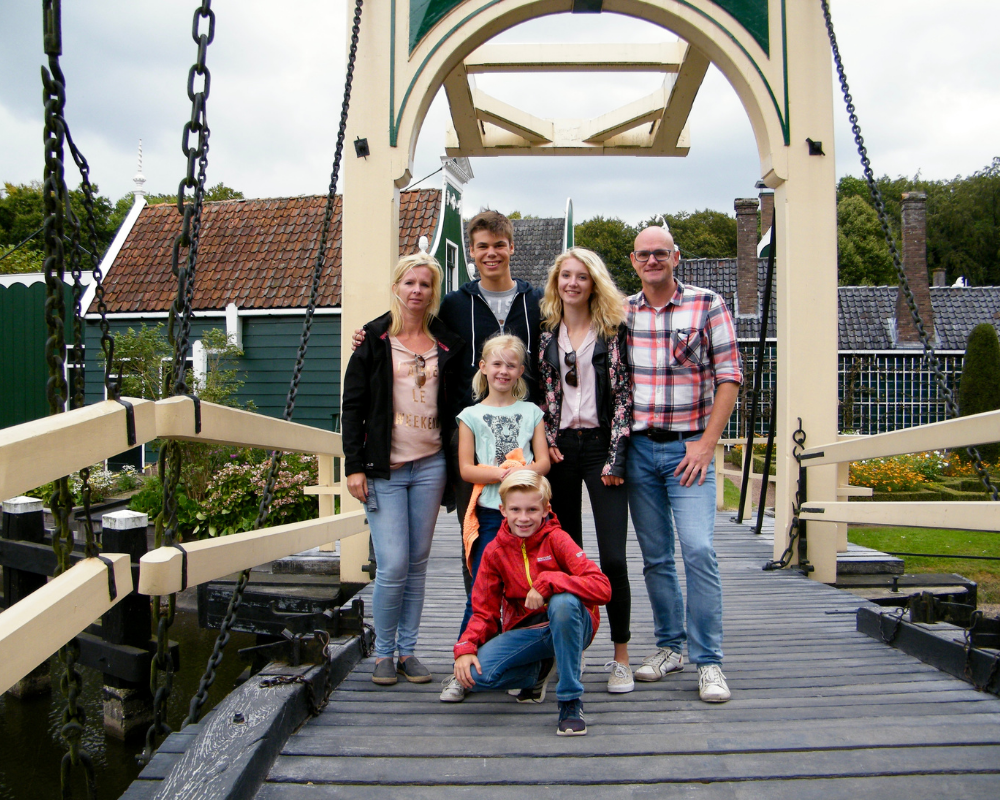 Un chico vive un año con una familia de acogida holandesa gracias al año en el extranjero con WEP