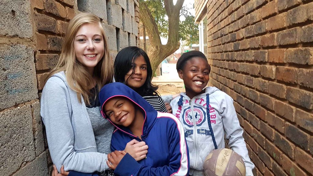 fare volontariato in africa bambini