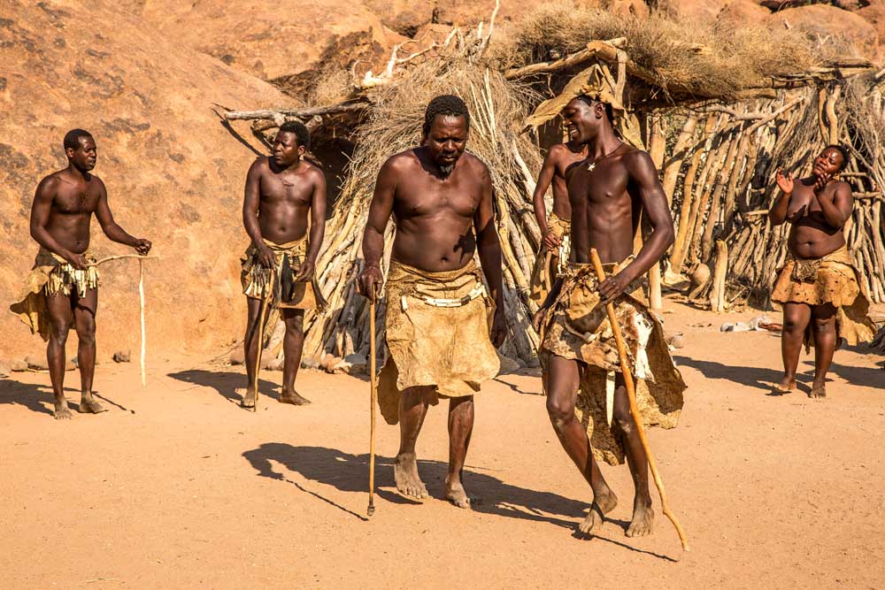 uomini della namibia - damara