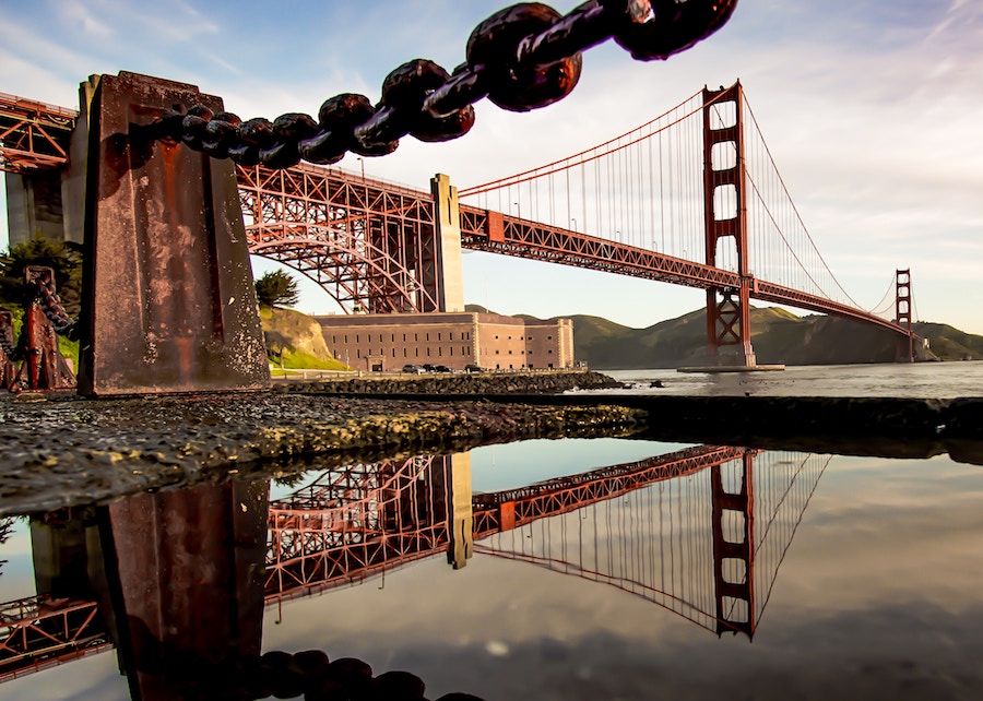 Fotografia di viaggio - Golden Gate con riflesso