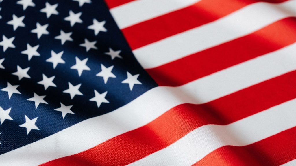 Bandiera americana e le curiosità da sapere sugli Stati Uniti